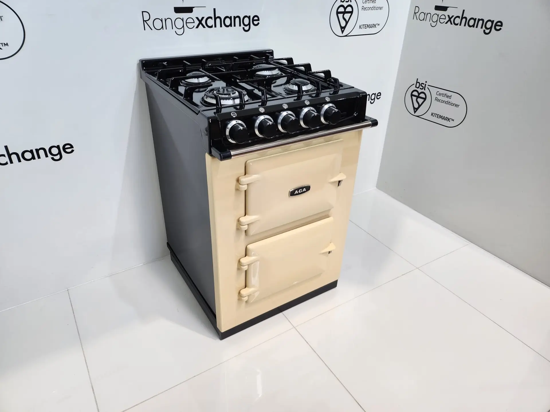 Aga City 60 in Cream with Gas Hob 2