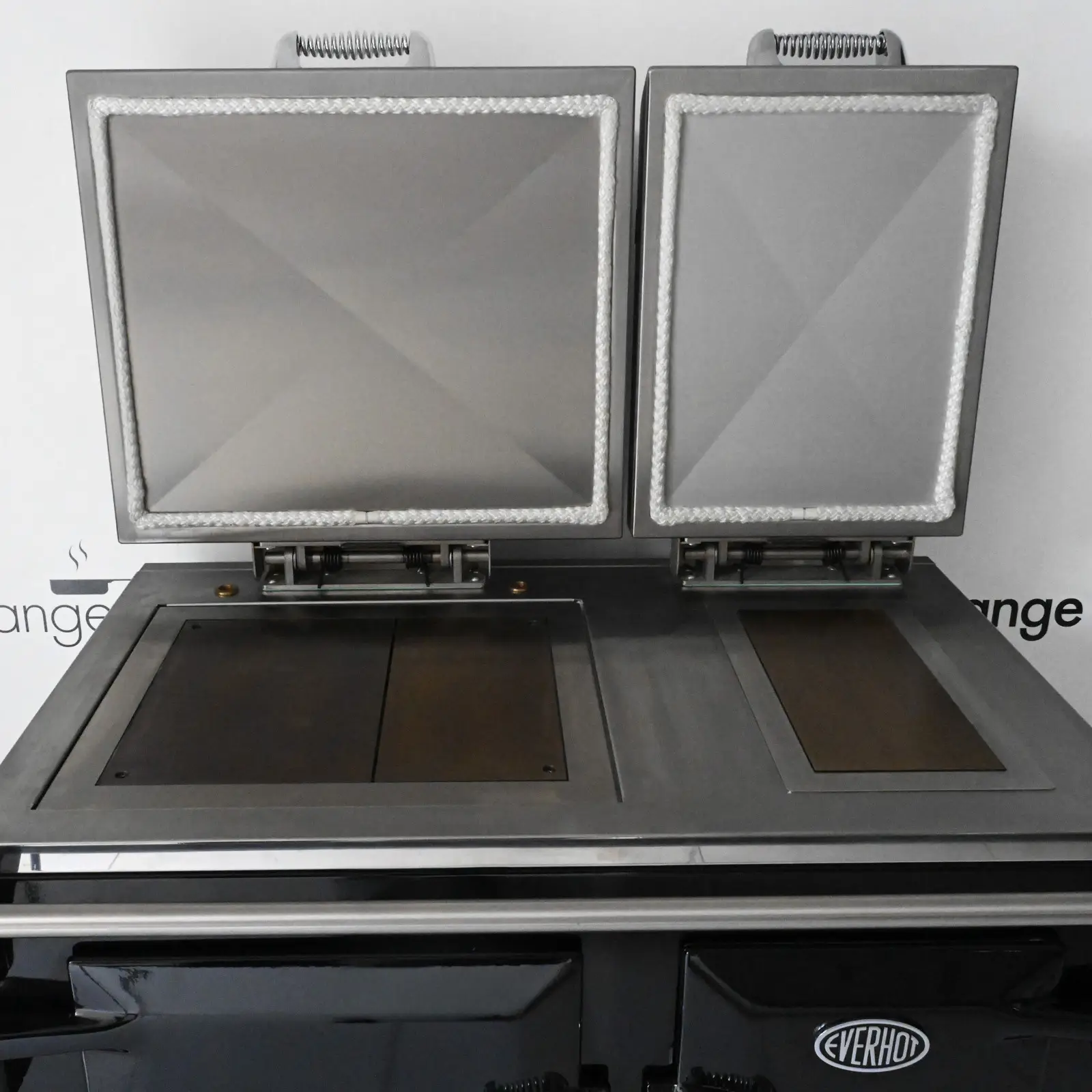 Ex-Display Everhot 100+ Electric Cooker in Black - Image 12