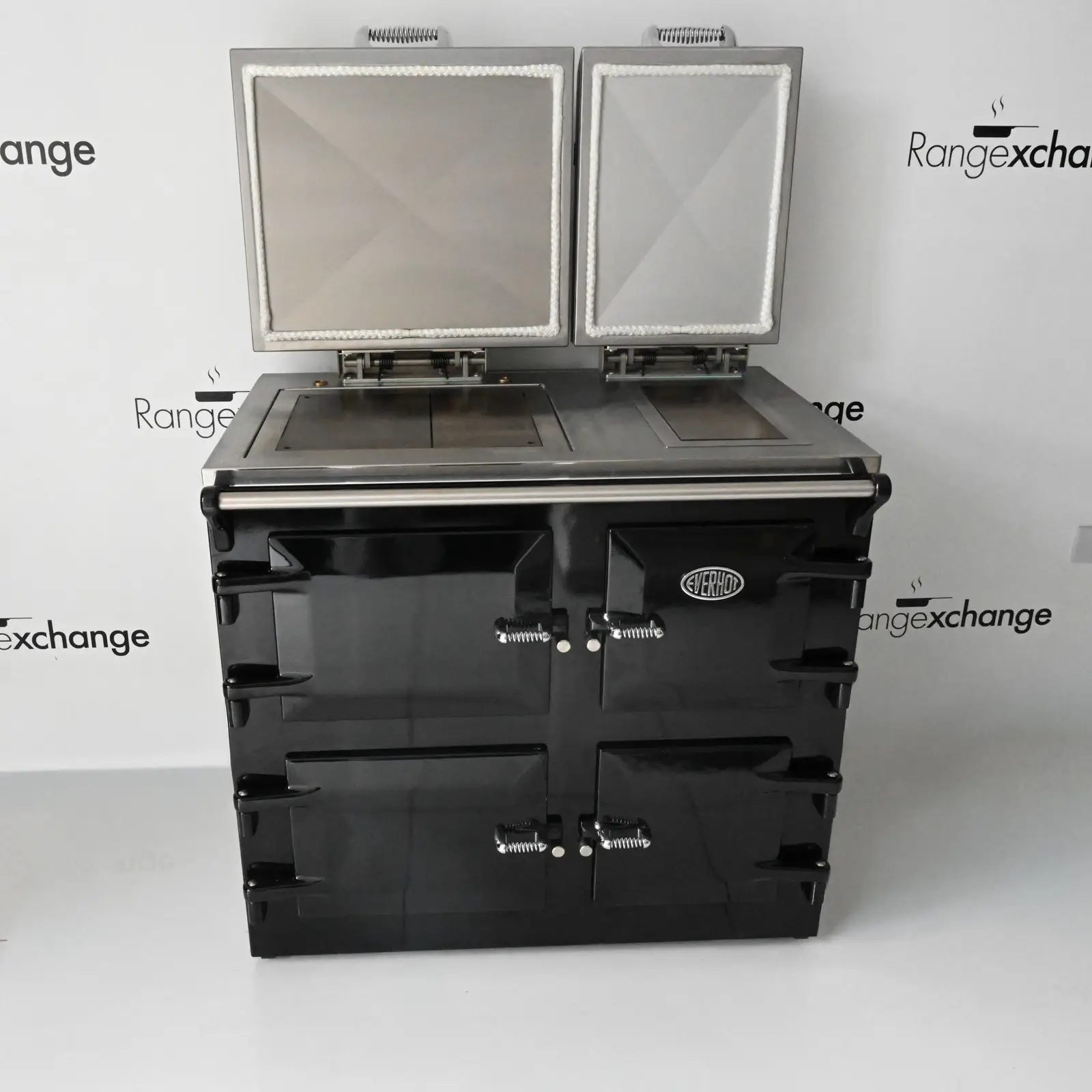 Ex-Display Everhot 100+ Electric Cooker in Black - Image 3