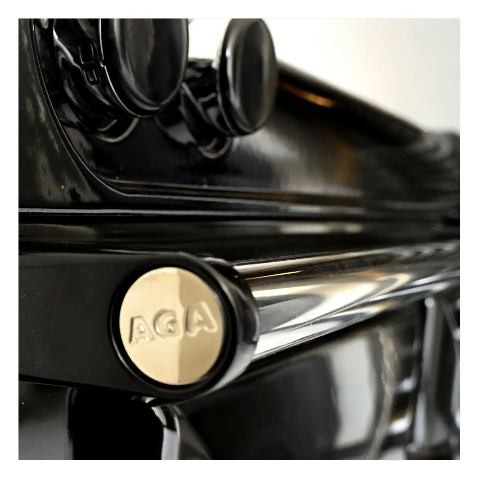 ER3 4 Compact Pewter 1